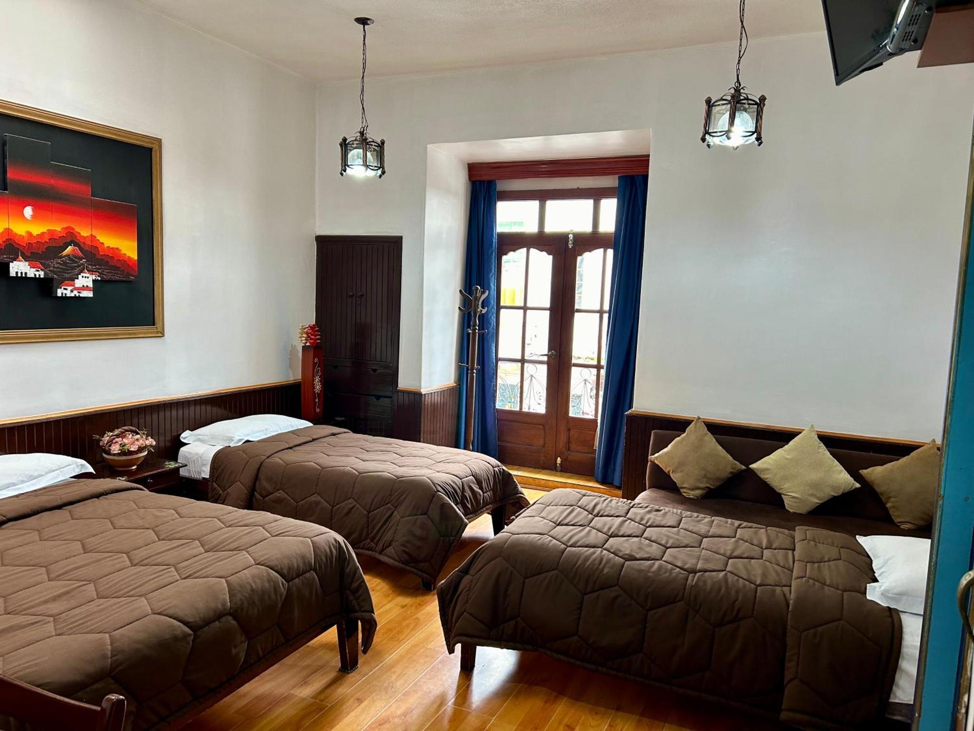 Hotel Montecarlo Riobamba Eksteriør billede