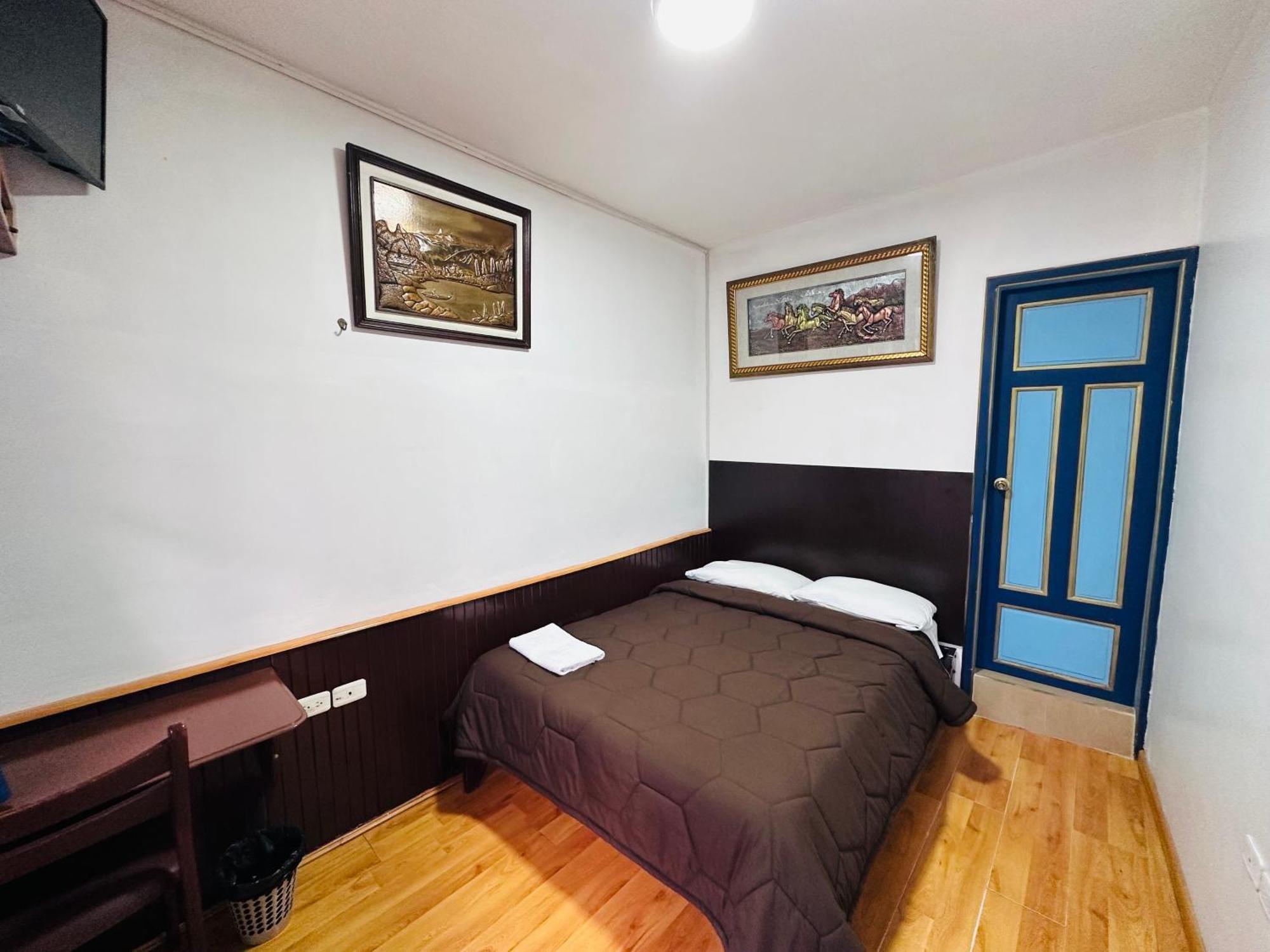 Hotel Montecarlo Riobamba Eksteriør billede