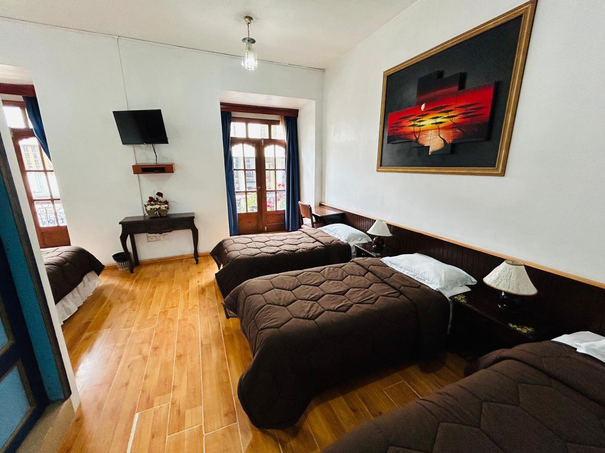 Hotel Montecarlo Riobamba Eksteriør billede