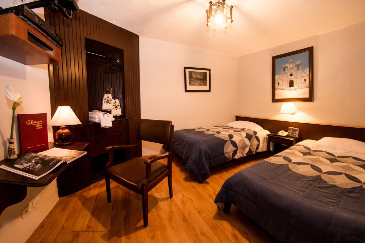 Hotel Montecarlo Riobamba Eksteriør billede